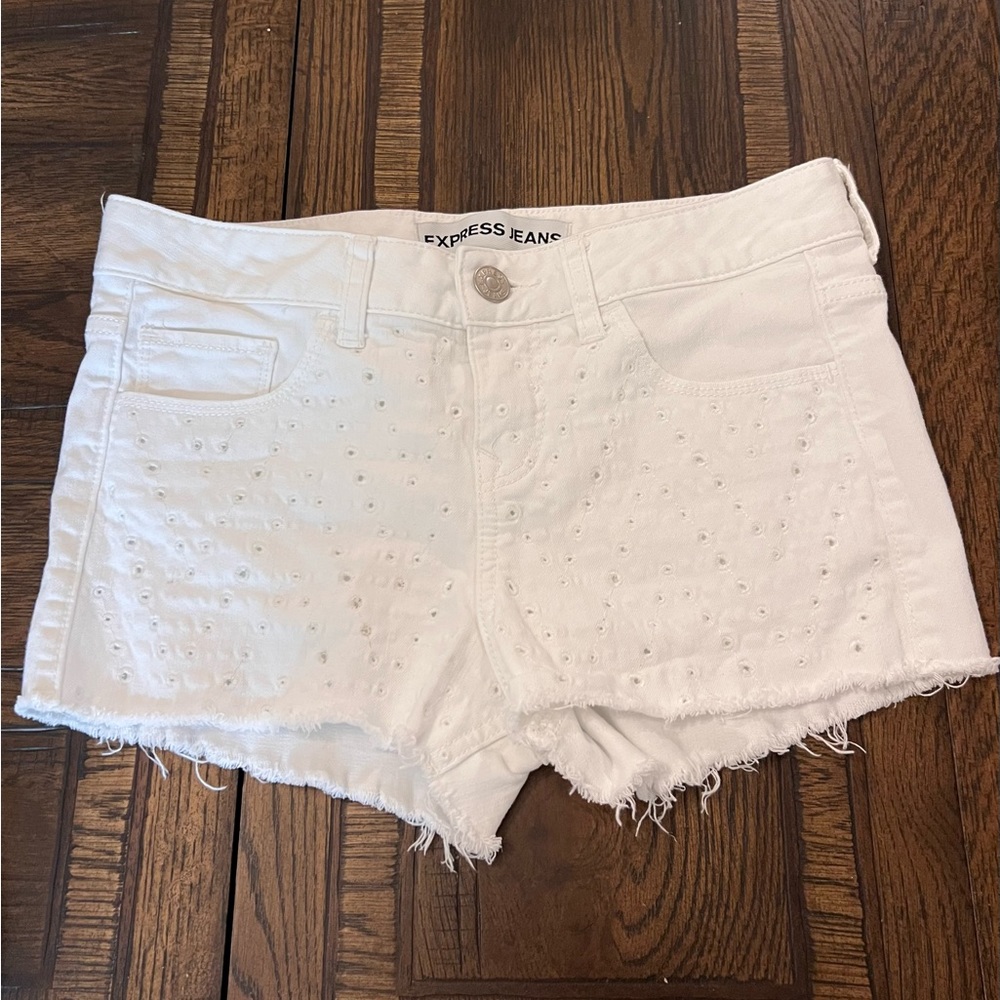 Express SIZE 0 White Jean Shorts